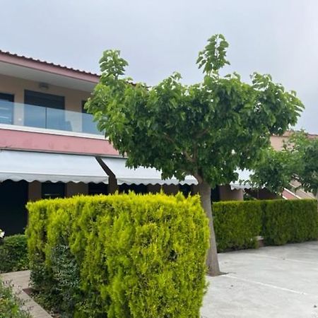 Polychrono Apartments Bagian luar foto
