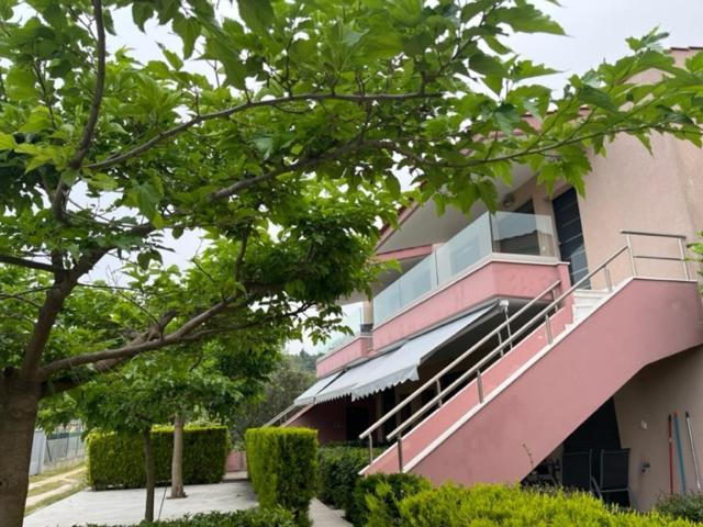 Polychrono Apartments Bagian luar foto